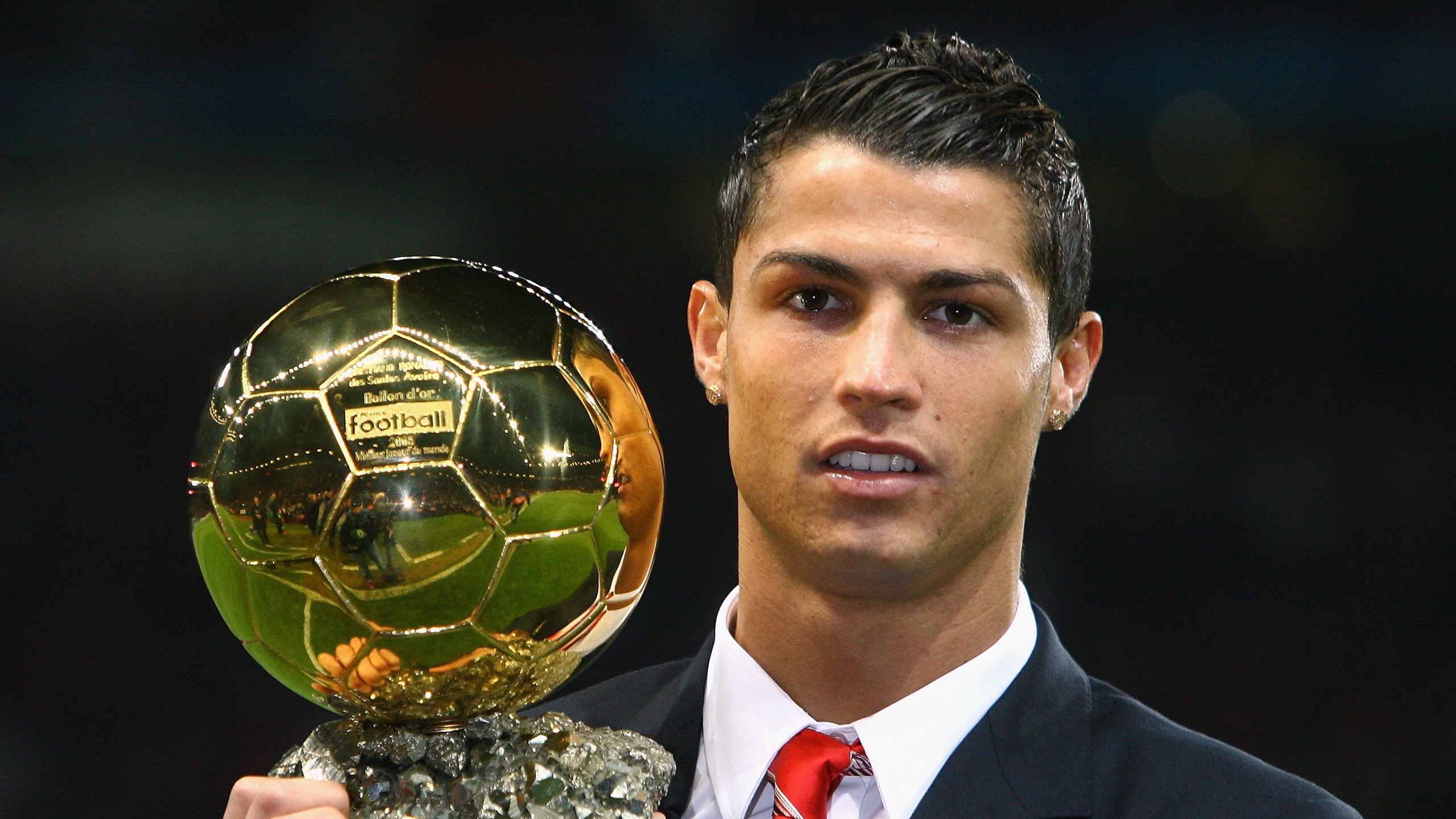 超越绝杀，从费德勒的40-15到FPX的不可能团战，跨越赛场的逆转奇迹，从费德勒的40-15到FPX的不可能团战